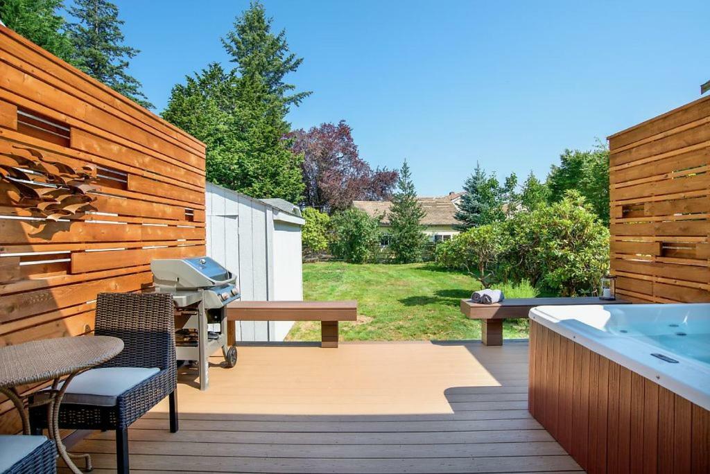 Mother In Law Suite With Private Hot Tub--Downtown North Bend Exterior photo